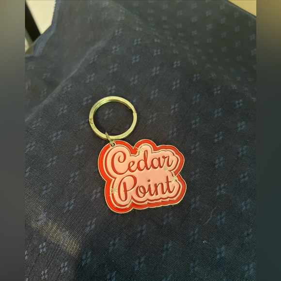 Cedar Point Theme Park Key Chain - Picture 2 of 8